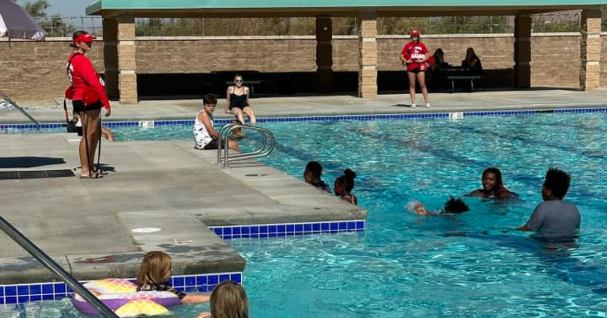 The Rosamond Community Pool at Jim Williford Park is Now Open!